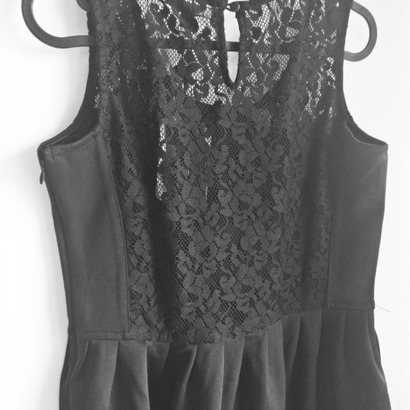 Black Dress | Midi | Sleeveless - Picture 3 of 8